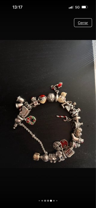 Pulsera Pandora con charms navideños