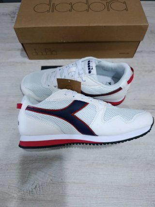 Deportivas Diadora Talla 40 Blancas