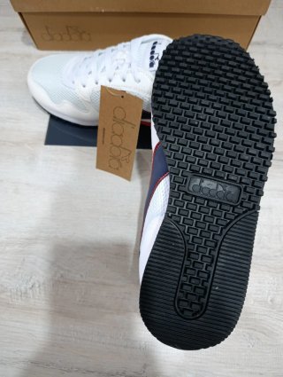 Deportivas Diadora Talla 40 Blancas
