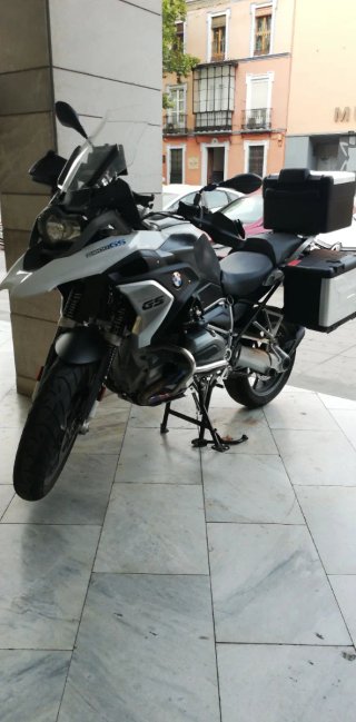 BMW R1200GS Adventure Moto Gris/Blanca