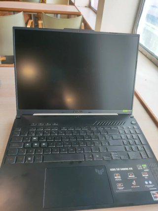 Portátil Asus TUF A16