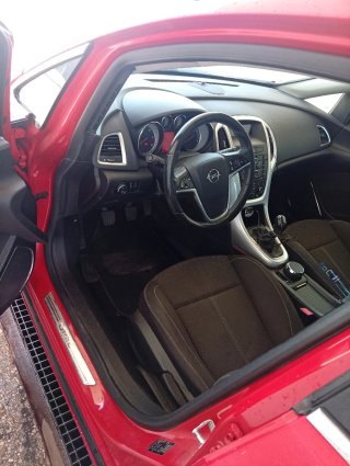 Opel Astra 2010
