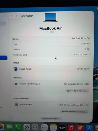 MacBook Air M1 13” 8GB RAM 256GB SSD