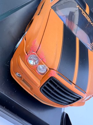 Chrysler 300C Norev 1:18 Parotech