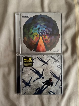 2 CDs Muse: Absolution y The Resistance