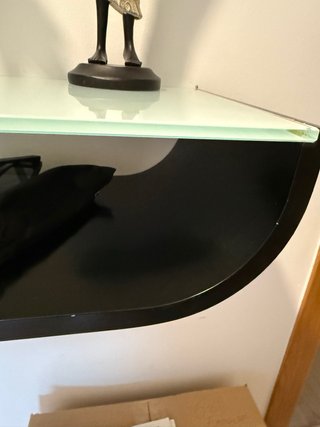 Mueble recibidor moderno con espejo
