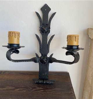 Lámpara de forja artesanal para pared