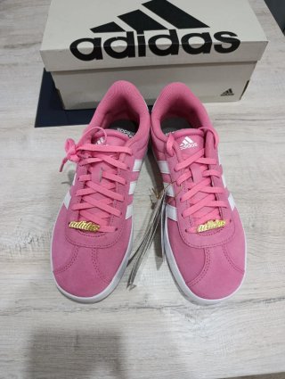 Deportivas Adidas rosas y blancas