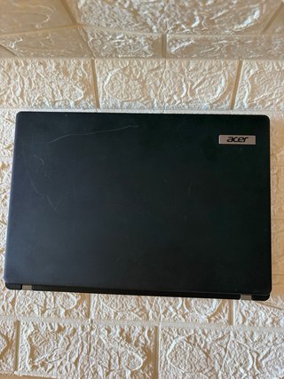 Acer TravelMate P i7 10ª gen 16GB RAM SSD