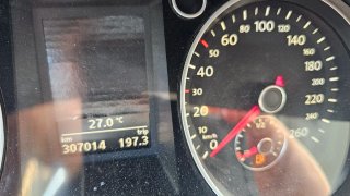 Volkswagen Passat 2010