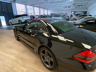 Mercedes-Benz  SL 2010