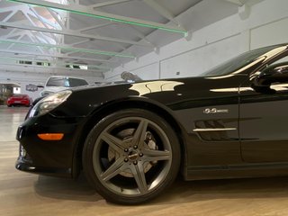 Mercedes-Benz  SL 2010