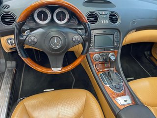 Mercedes-Benz  SL 2010