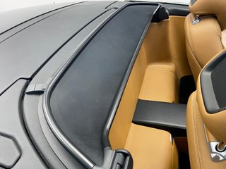 Mercedes-Benz  SL 2010