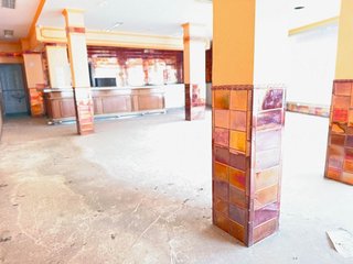 Local comercial en venta en Centro - Doña Mercedes en Dos Hermanas