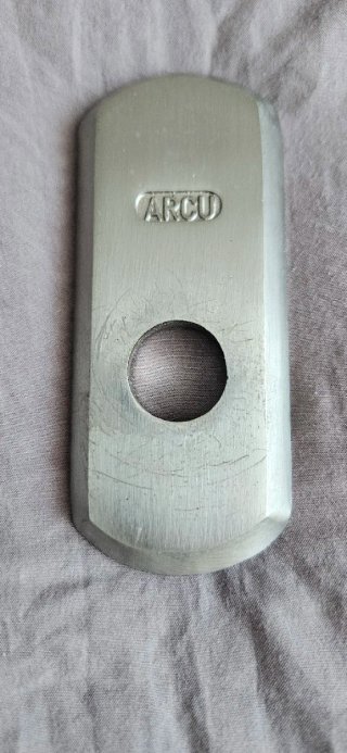 Bombín 66mm ARCU (Perfil Suizo)  Escudo
