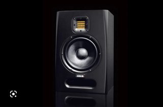 Monitor Adam A5