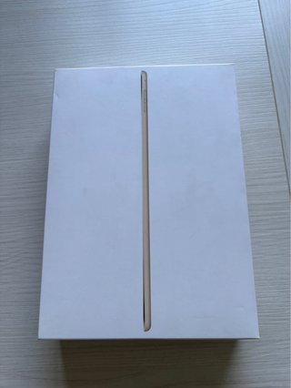 Apple iPad Air Gold
