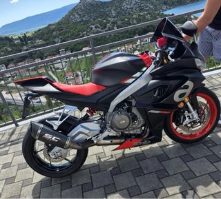 Aprilia RS 660 Negra/Roja