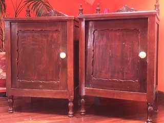 Pareja Mesitas de Noche Madera