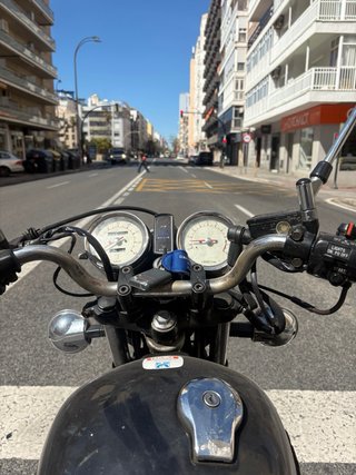 Yamaha SR 250 Negra itv vigor