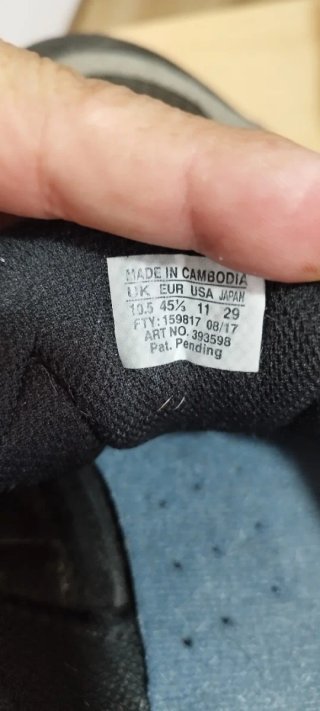 Zapatillas de montaña Salomon grises