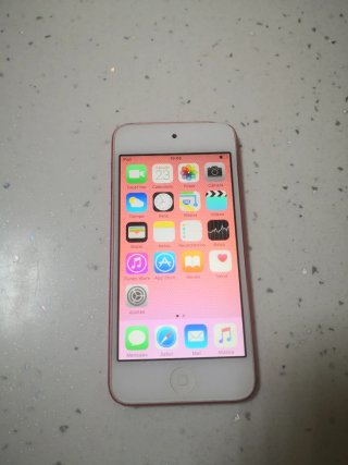 Lote 5 Apple iPods (Rosa, Gris Espacial, plateado)