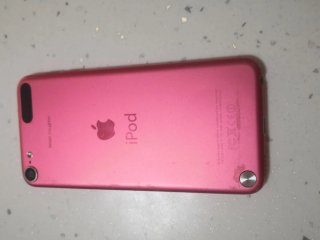 Lote 5 Apple iPods (Rosa, Gris Espacial, plateado)