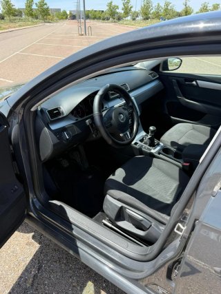 Volkswagen Passat 1.6 blue motion