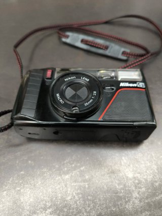 Cámara Nikon AF-3 Analógica Negra
