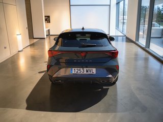 CUPRA León 1.5 eTSI DSG Tech Edition