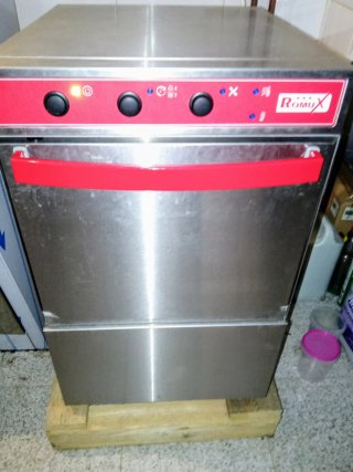 Lavavasos hostelería Romux, con bomba de desagüe