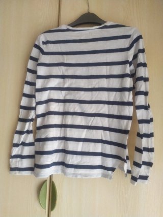 Jersey rayas azul y blanco con lazo