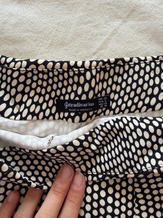 Falda pantalón lunares beige y negro