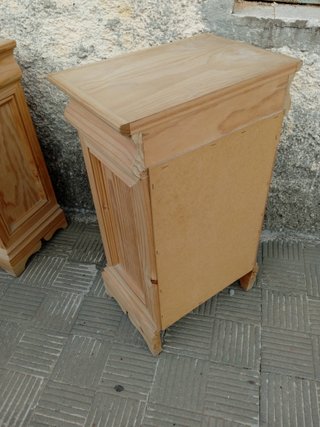 2 Mesitas de Noche Auxiliares Madera