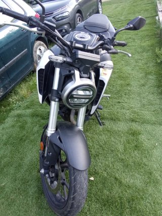 Honda CB125 Naked Negra/Plata
