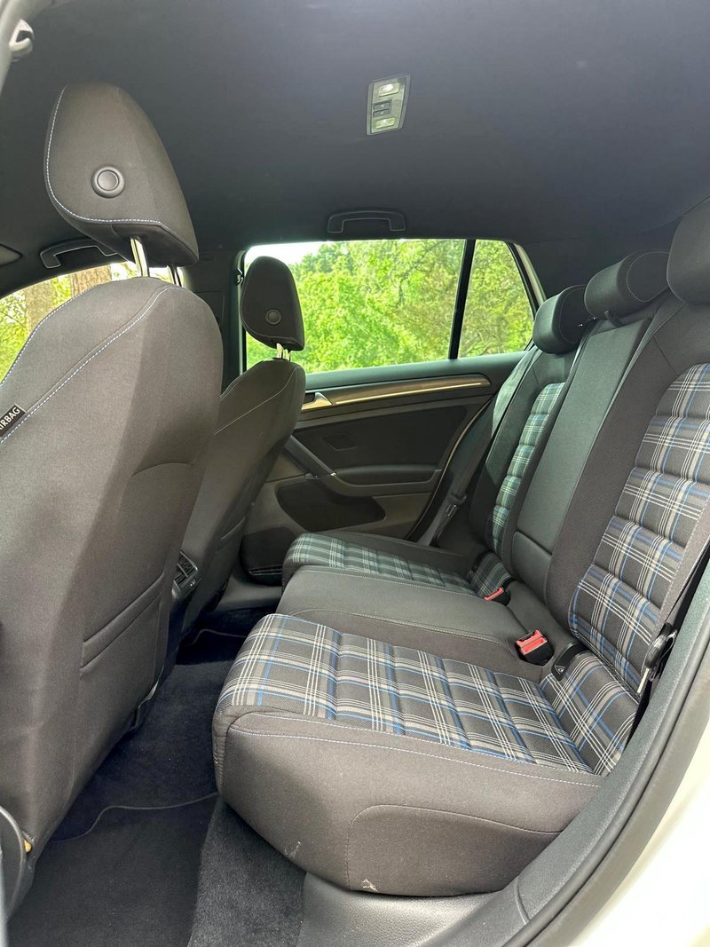 Volkswagen Golf 2018, foto 15
