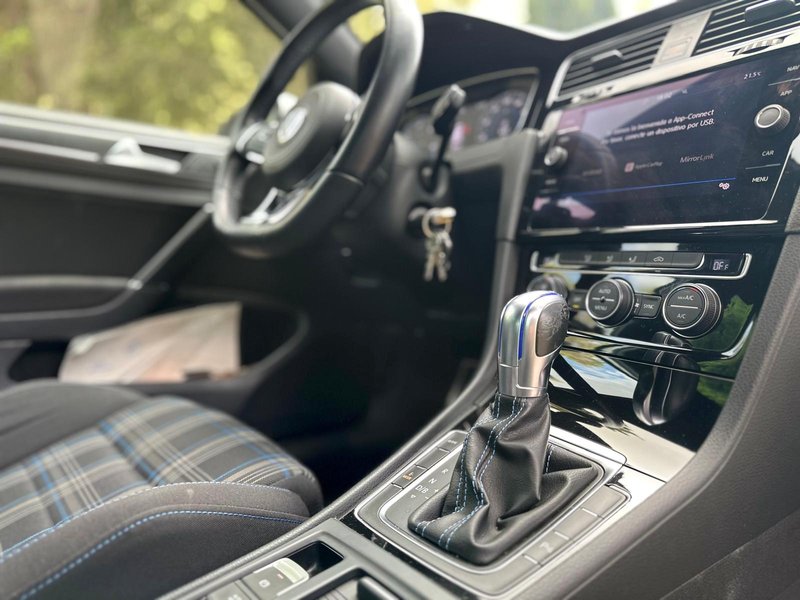 Volkswagen Golf 2018, foto 14