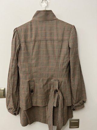 Traje Carolina Herrera Chaqueta y Falda