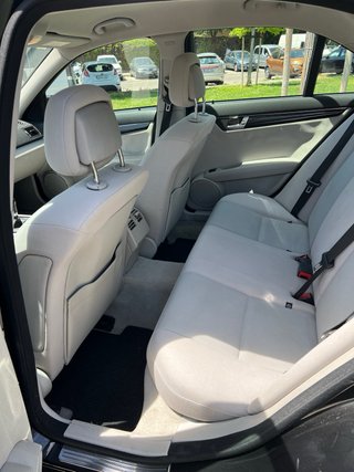 Mercedes-Benz Clase C 2010