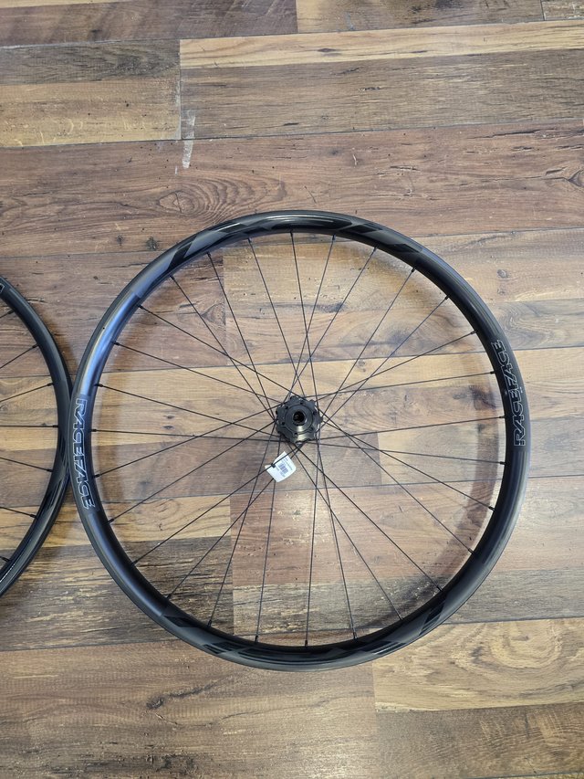 Juego Ruedas Race Face Next SL Carbono 29