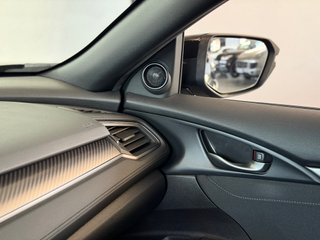 Honda Civic 1.5 I-VTEC TURBO CVT ELEGANCE NAV