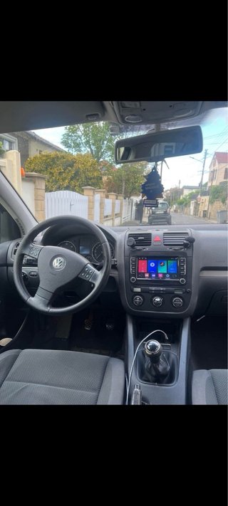 Volkswagen Golf 2003