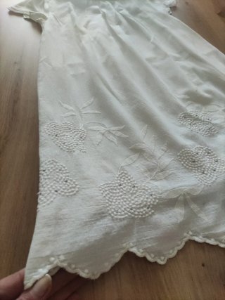 Vestido blanco bordado niña ZARA  7-8 años