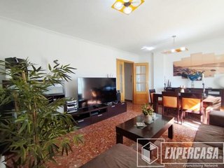 Piso en venta en Zona Campus Universitario en Burjassot