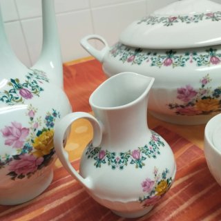 Juego de porcelana vintage floral