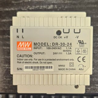 Switch Industrial y fuente alimentación