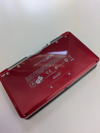 Nintendo 3DS Roja + cargador +SD32+ carcasa