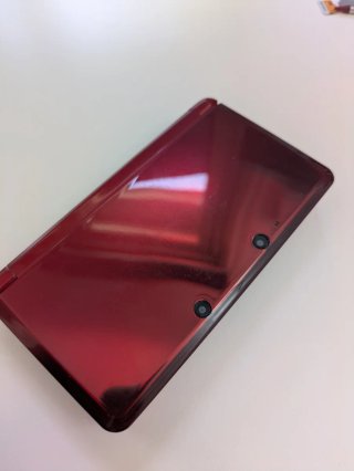 Nintendo 3DS Roja + cargador +SD32+ carcasa