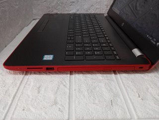 Portatil HP 15-bs089ns (1840)